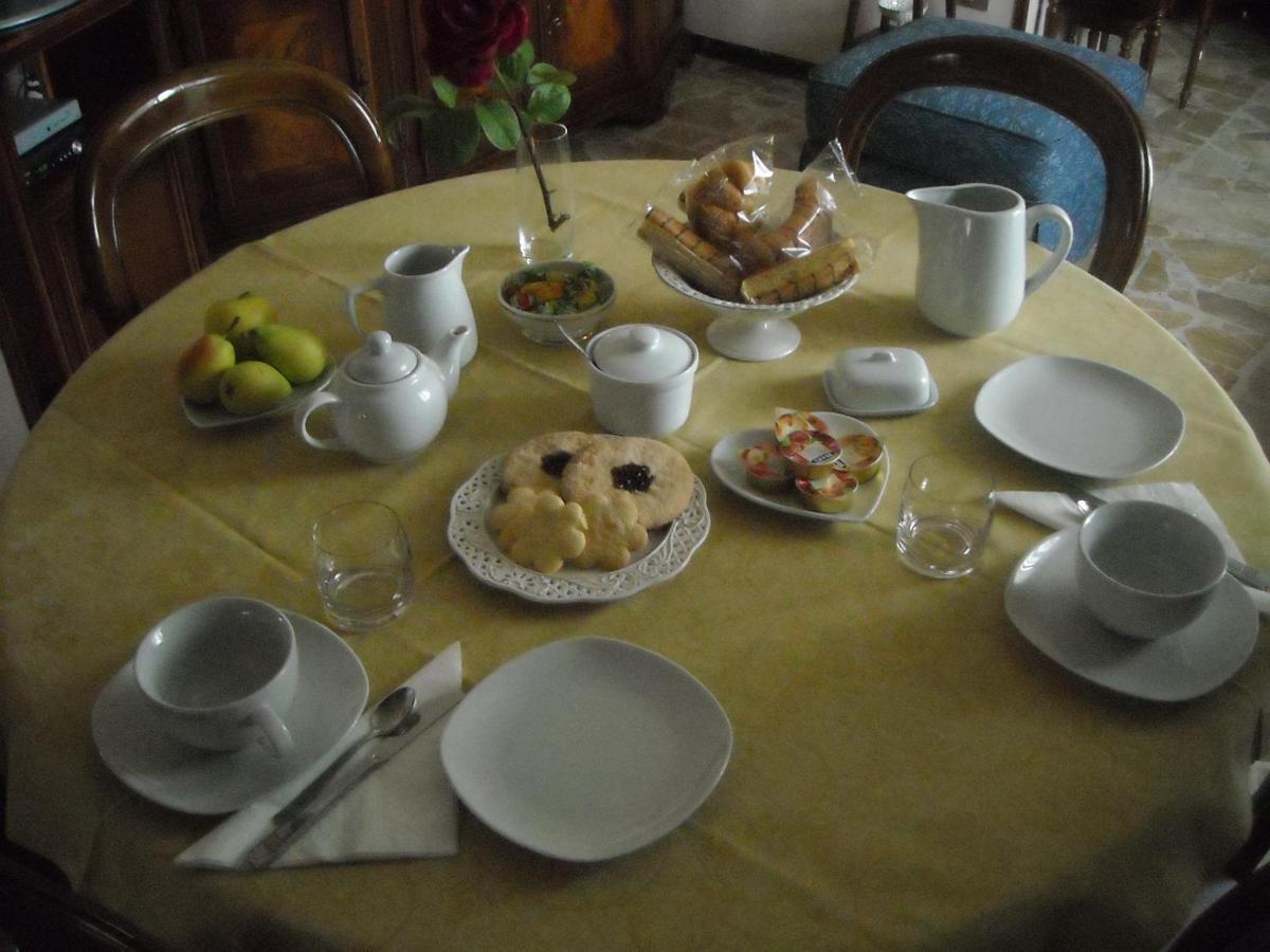 B&B Casa Piras Iun3880 Barùmini Esterno foto